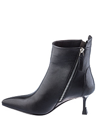 R473-01-01 Ботинки